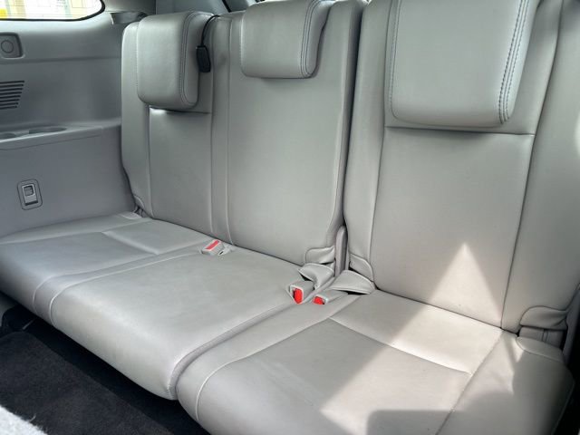 Used 2018 Toyota Highlander Limited FWD image 43