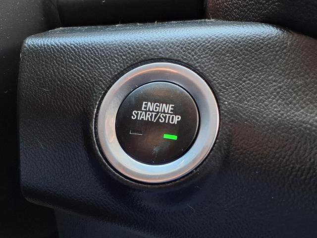 Used 2020 GMC Terrain SLT w/ Preferred Package image 9