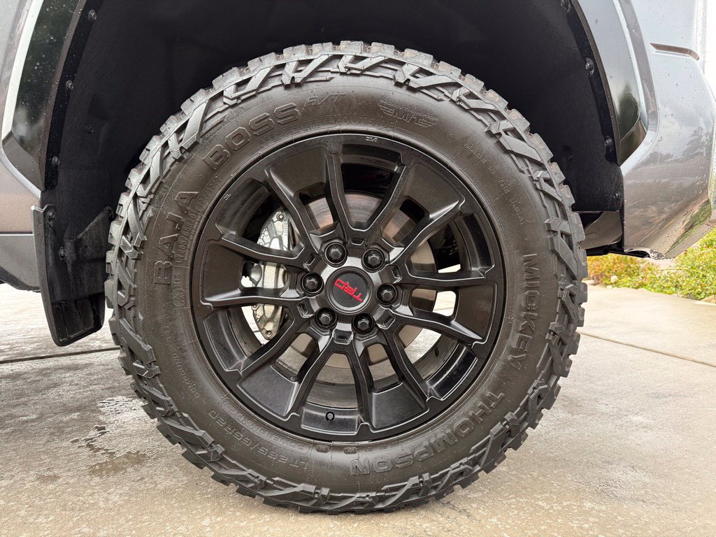 Used 2025 Toyota Tundra Platinum w/ TRD Off-Road Package AWD/4WD image 34