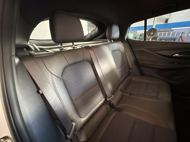 Used 2025 Buick Envista Preferred FWD image 28