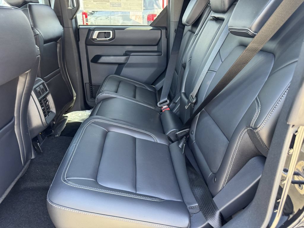 New 2026 Ford Bronco Outer Banks AWD/4WD image 14
