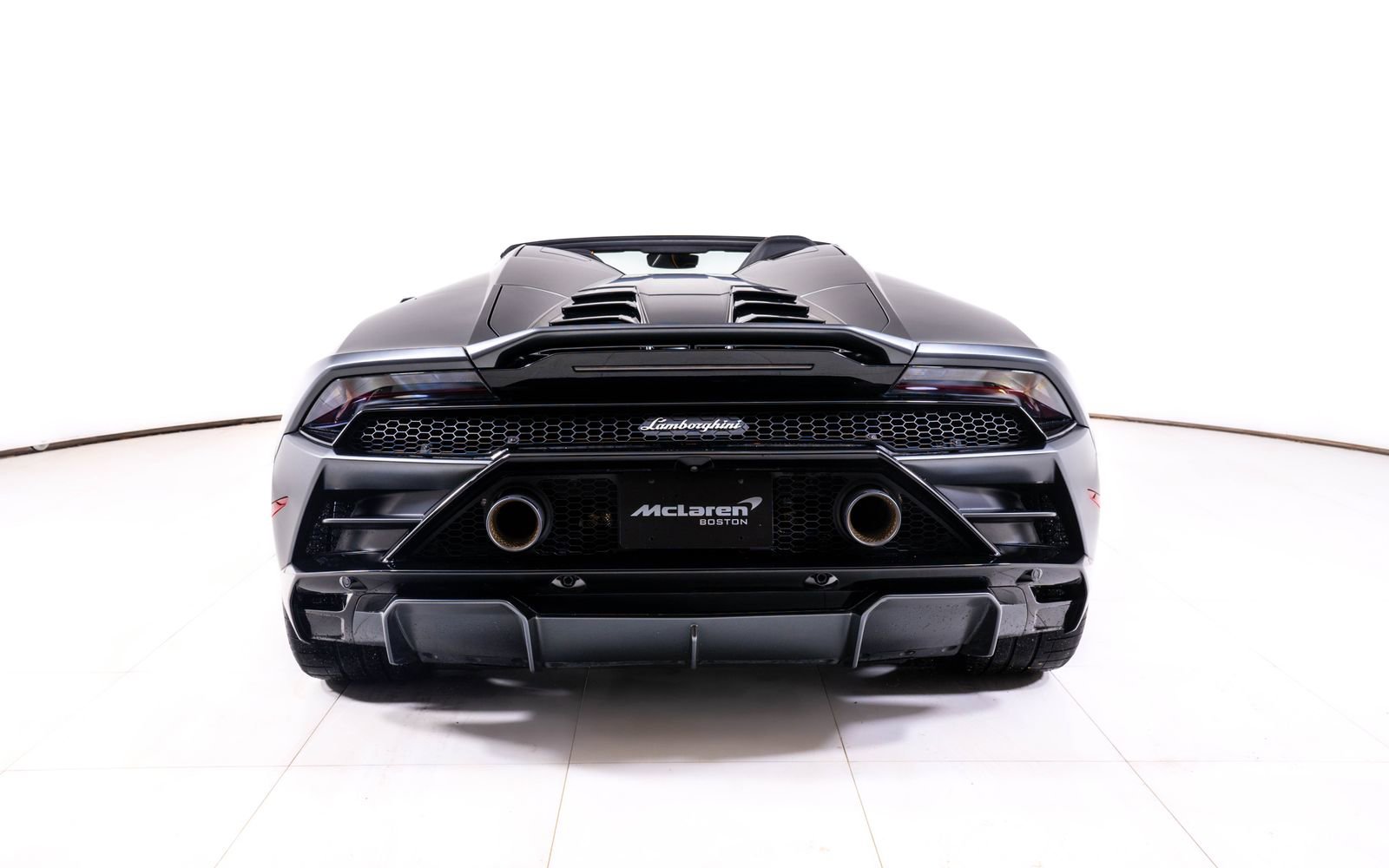 Used 2021 Lamborghini Huracan EVO image 6