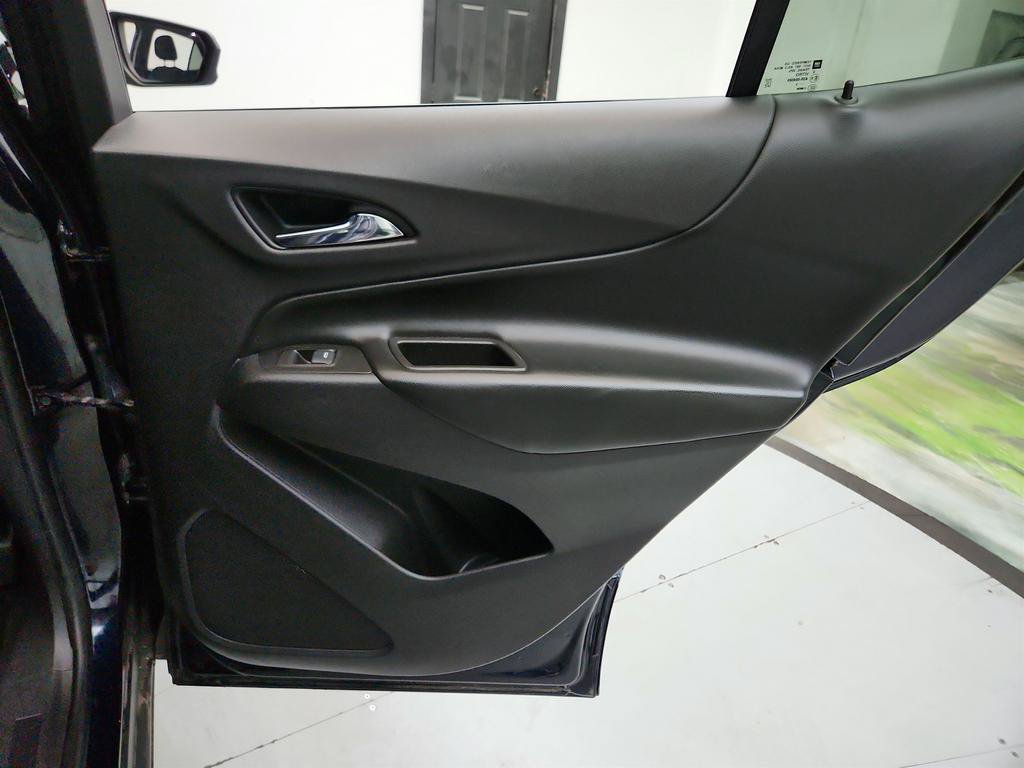 Used 2020 Chevrolet Equinox LT AWD/4WD image 29