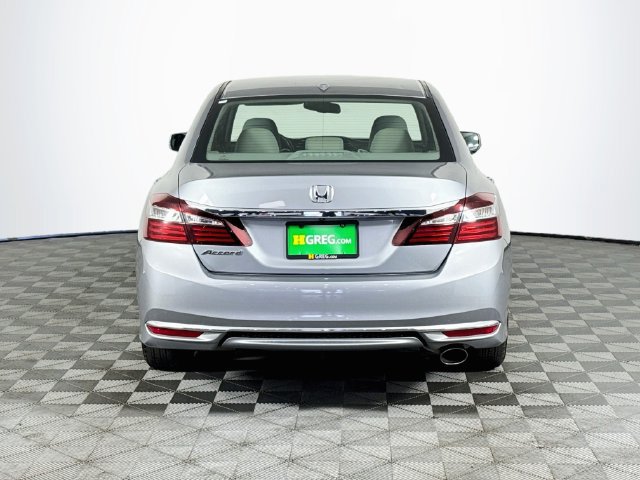 Used 2017 Honda Accord EX-L image 7
