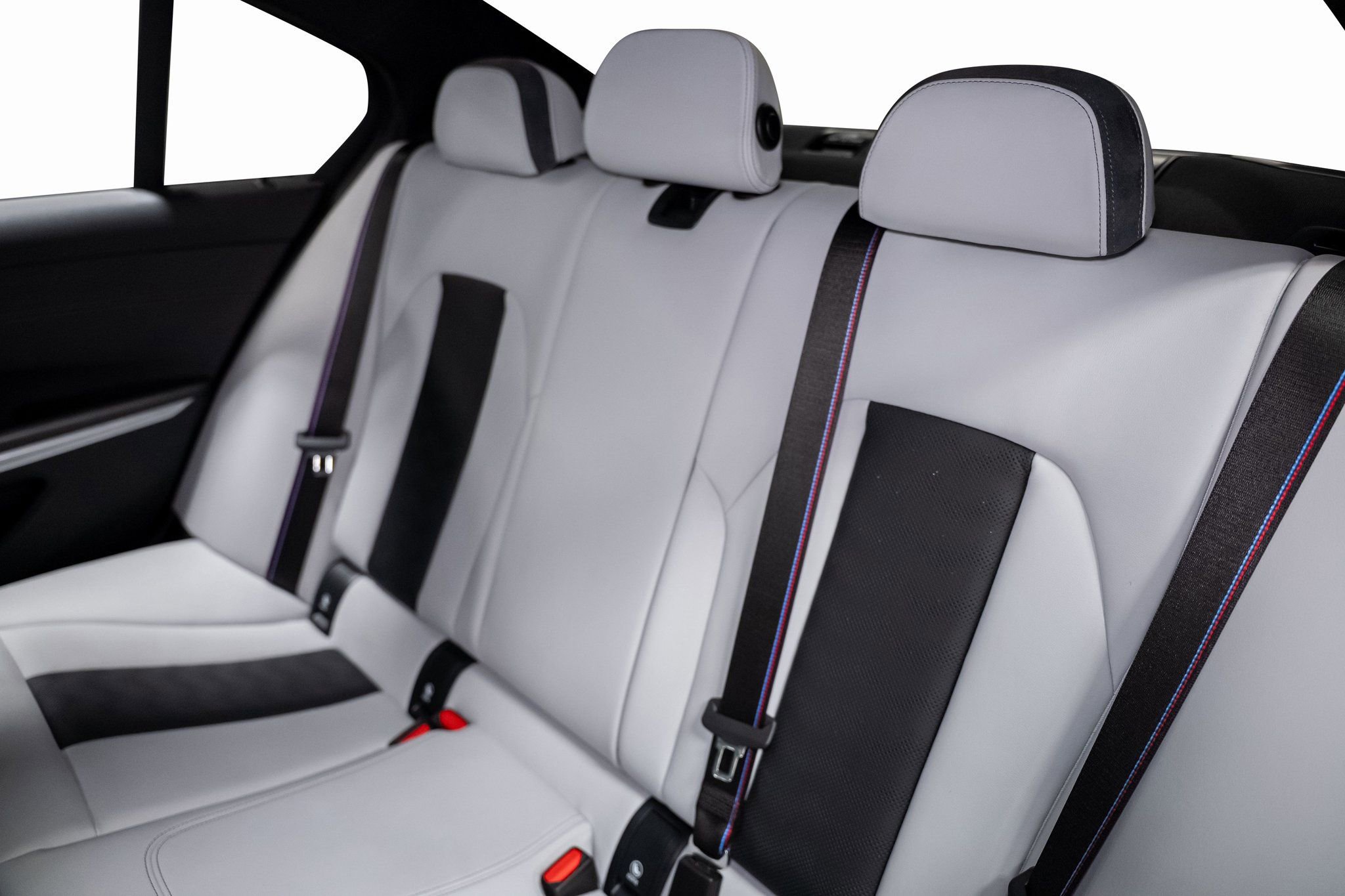 Used 2025 BMW M3 Competition w/ Executive Package image 39