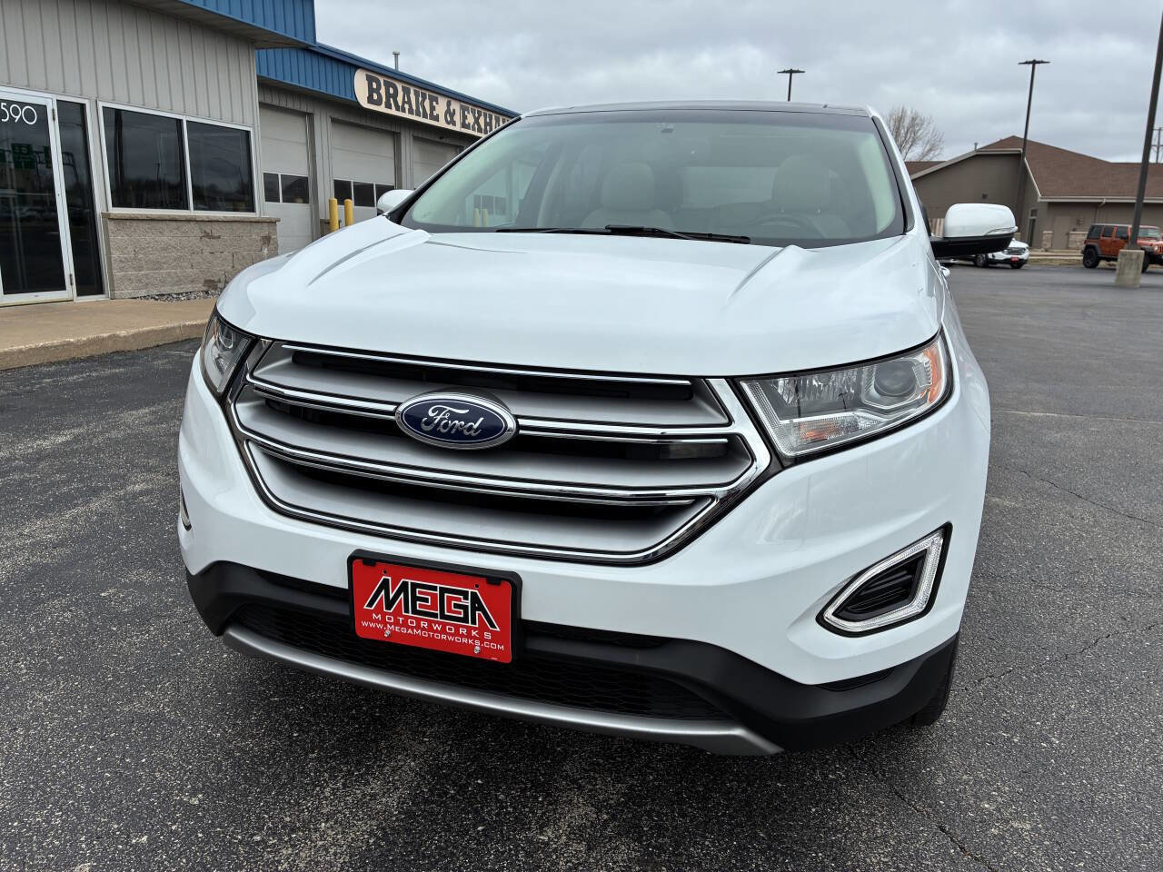 Used 2017 Ford Edge SEL w/ Equipment Group 201A image 28