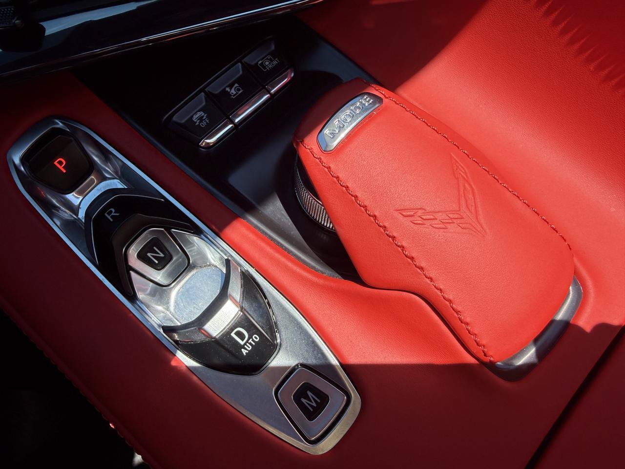 Used 2023 Chevrolet Corvette Stingray Premium Conv w/ Z51 Performance Package RWD image 11