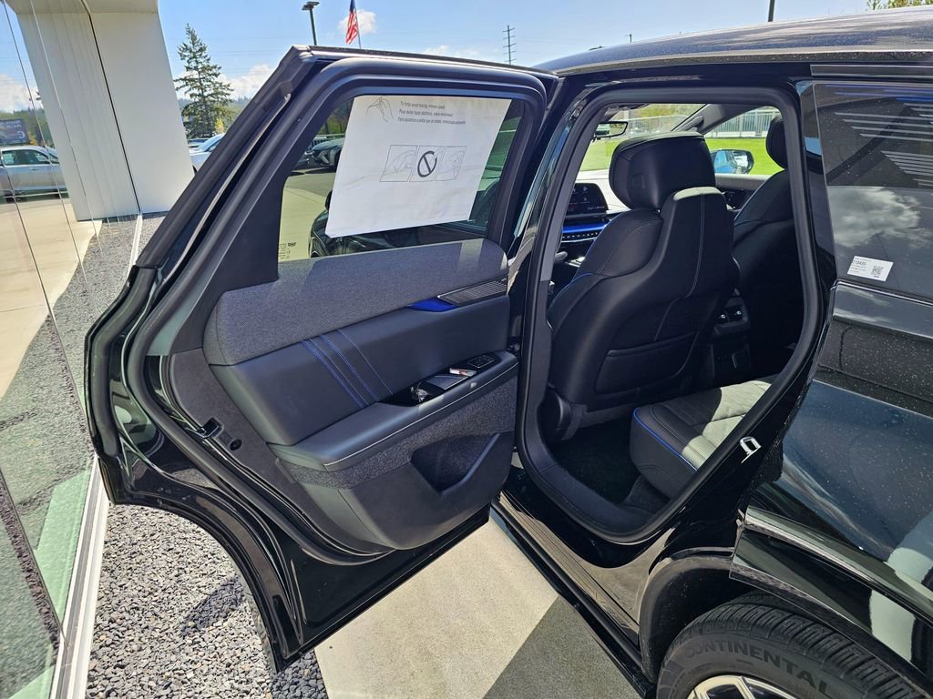 New 2026 Cadillac Optiq V AWD/4WD image 15