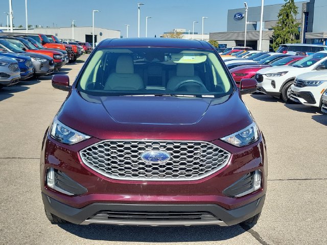 Certified 2023 Ford Edge SEL w/ Convenience Package AWD/4WD image 8