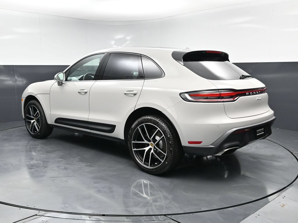 New 2026 Porsche Macan AWD/4WD image 3