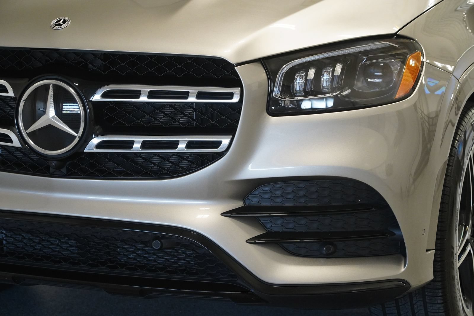 Certified 2023 Mercedes-Benz GLS 580 4MATIC image 6