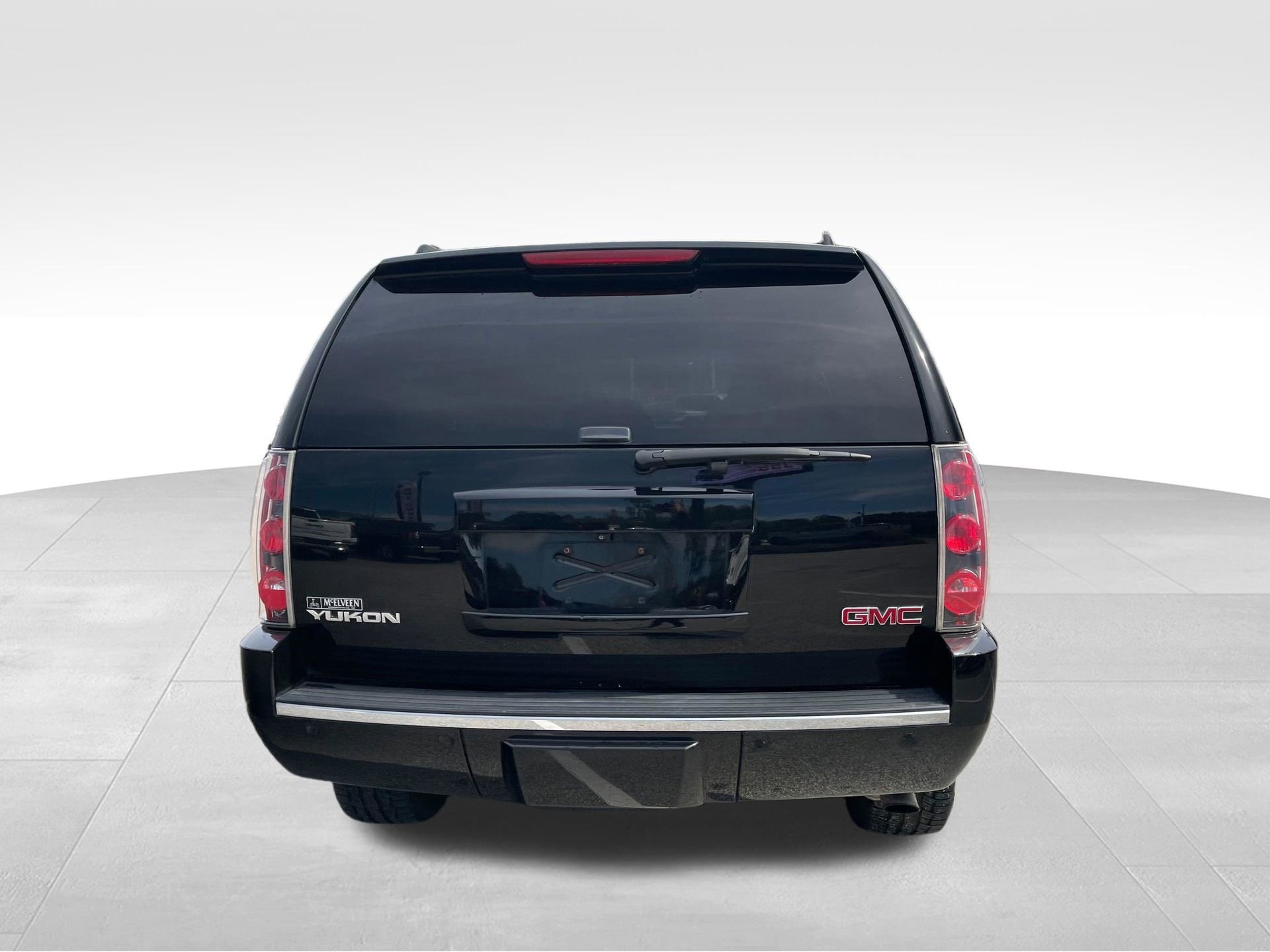 Used 2013 GMC Yukon Denali image 10