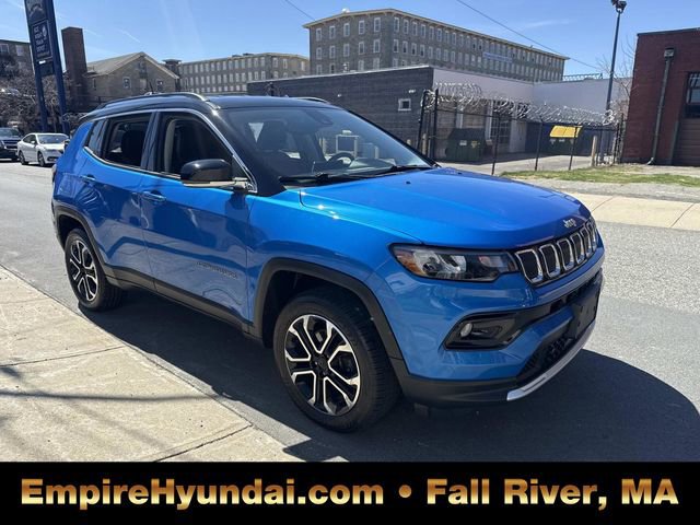 Used 2022 Jeep Compass Limited image 2