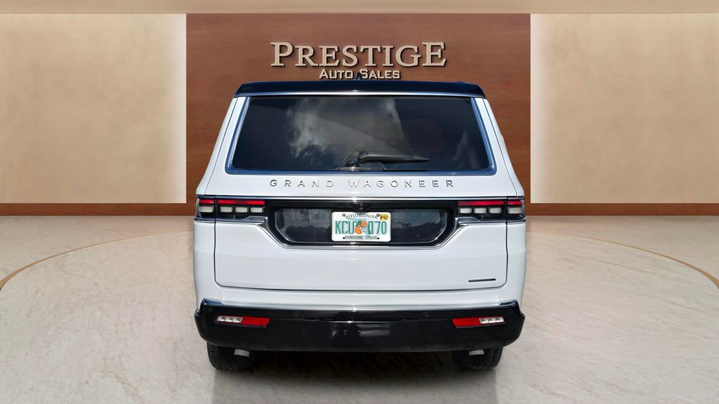 Used 2024 Jeep Grand Wagoneer L Series III AWD/4WD image 14