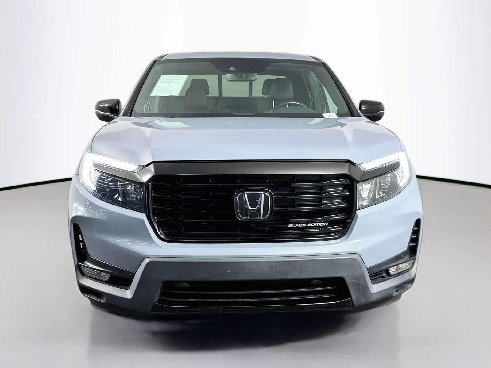 Used 2023 Honda Ridgeline Black Edition image 2