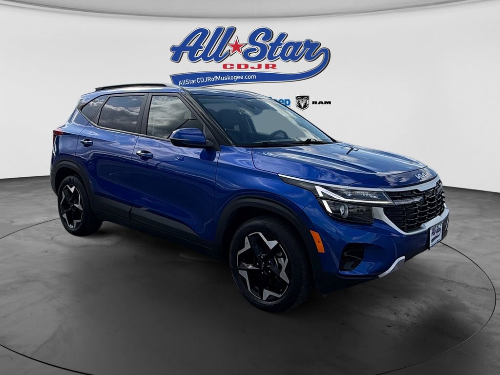 Used 2025 Kia Seltos S FWD image 1