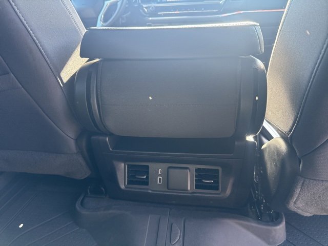 Used 2023 Chevrolet Silverado 1500 LT image 26