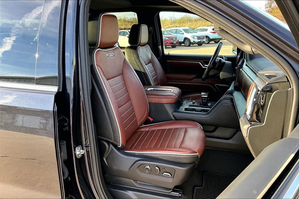 Used 2022 GMC Sierra 1500 Denali Ultimate image 10