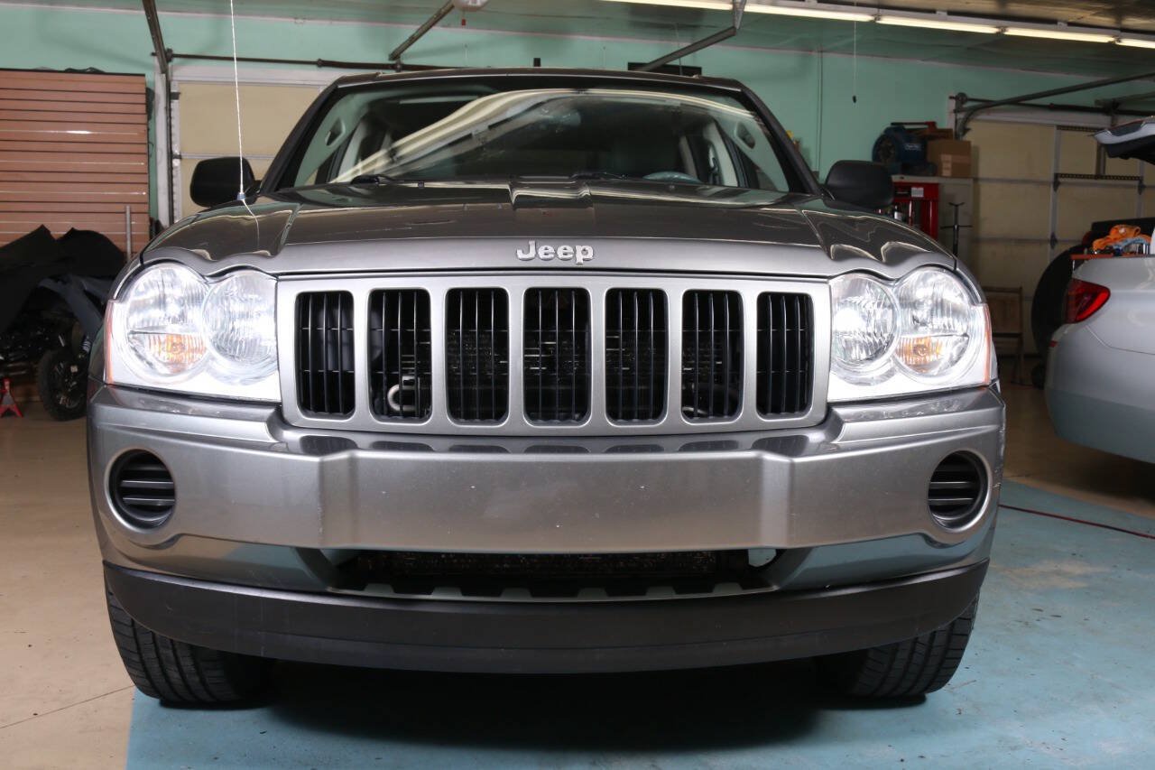 Used 2007 Jeep Grand Cherokee Laredo AWD/4WD image 11