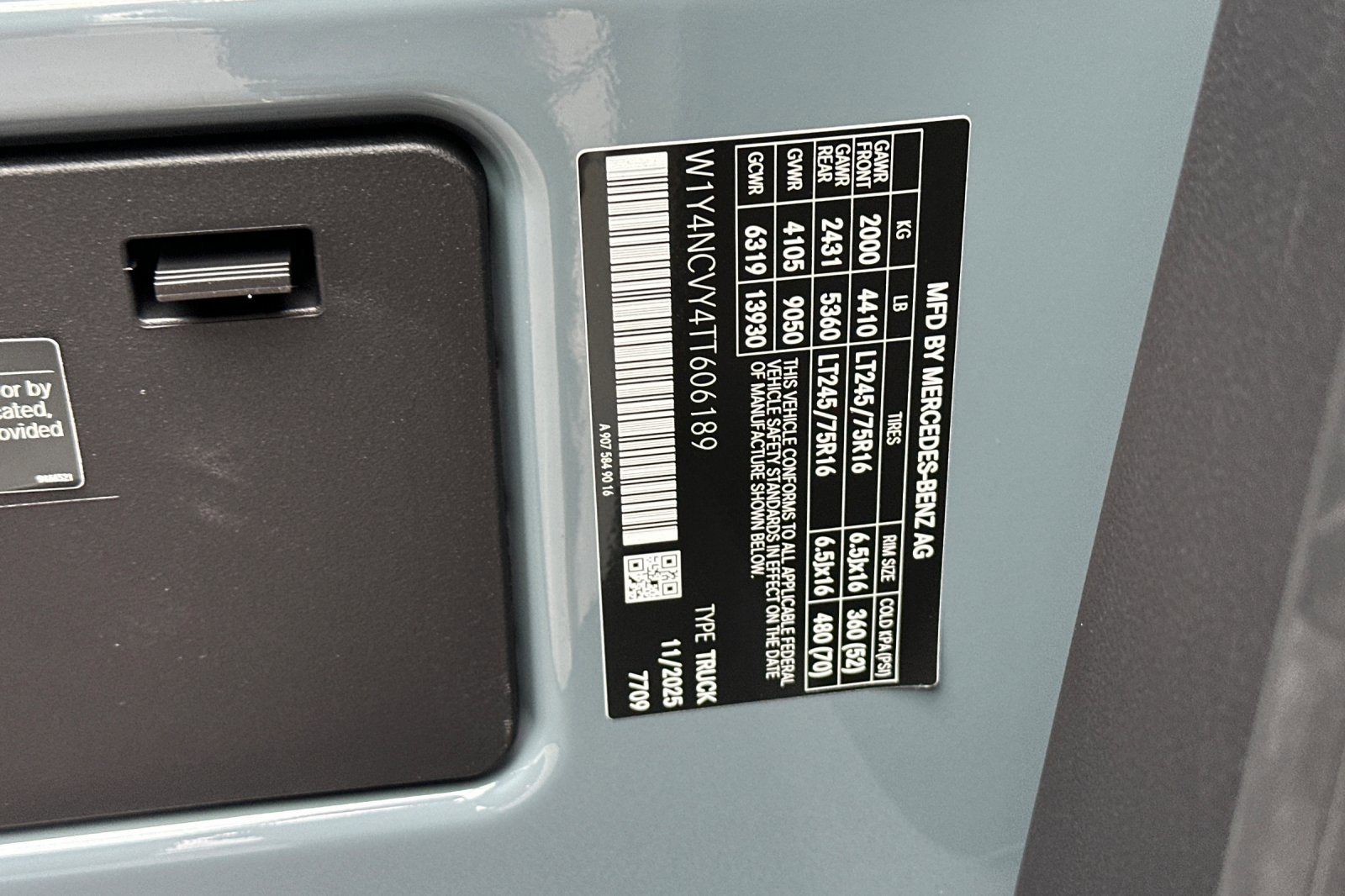 New 2026 Mercedes-Benz Sprinter 2500 image 28