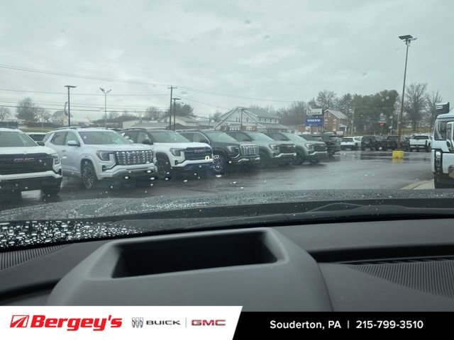 Certified 2025 Buick Envision Sport Touring image 40