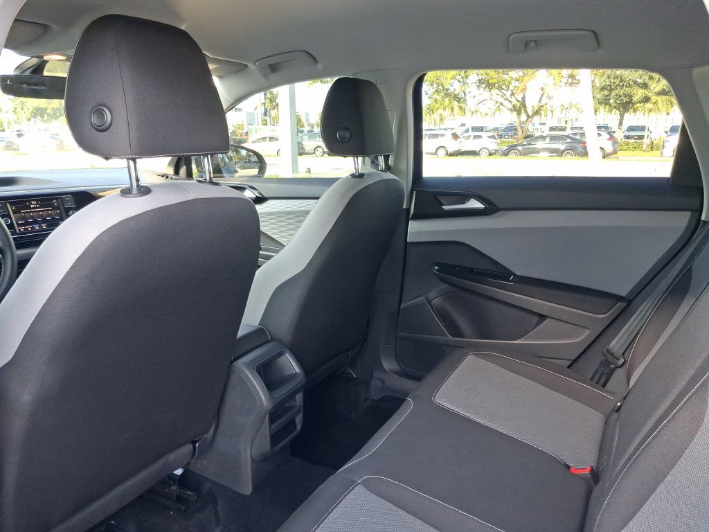 Certified 2023 Volkswagen Taos S FWD image 15