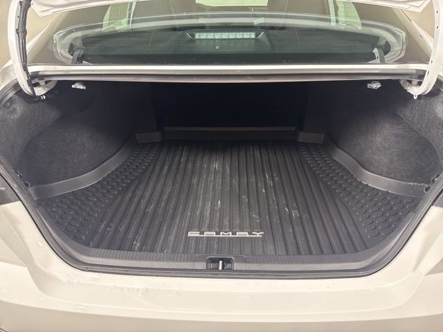 Used 2025 Toyota Camry SE image 21