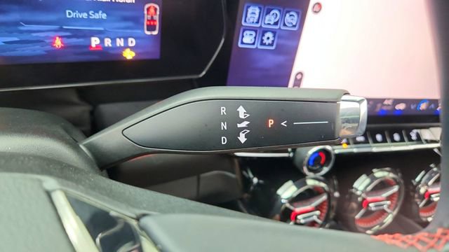 Used 2025 Chevrolet Blazer EV RS image 43