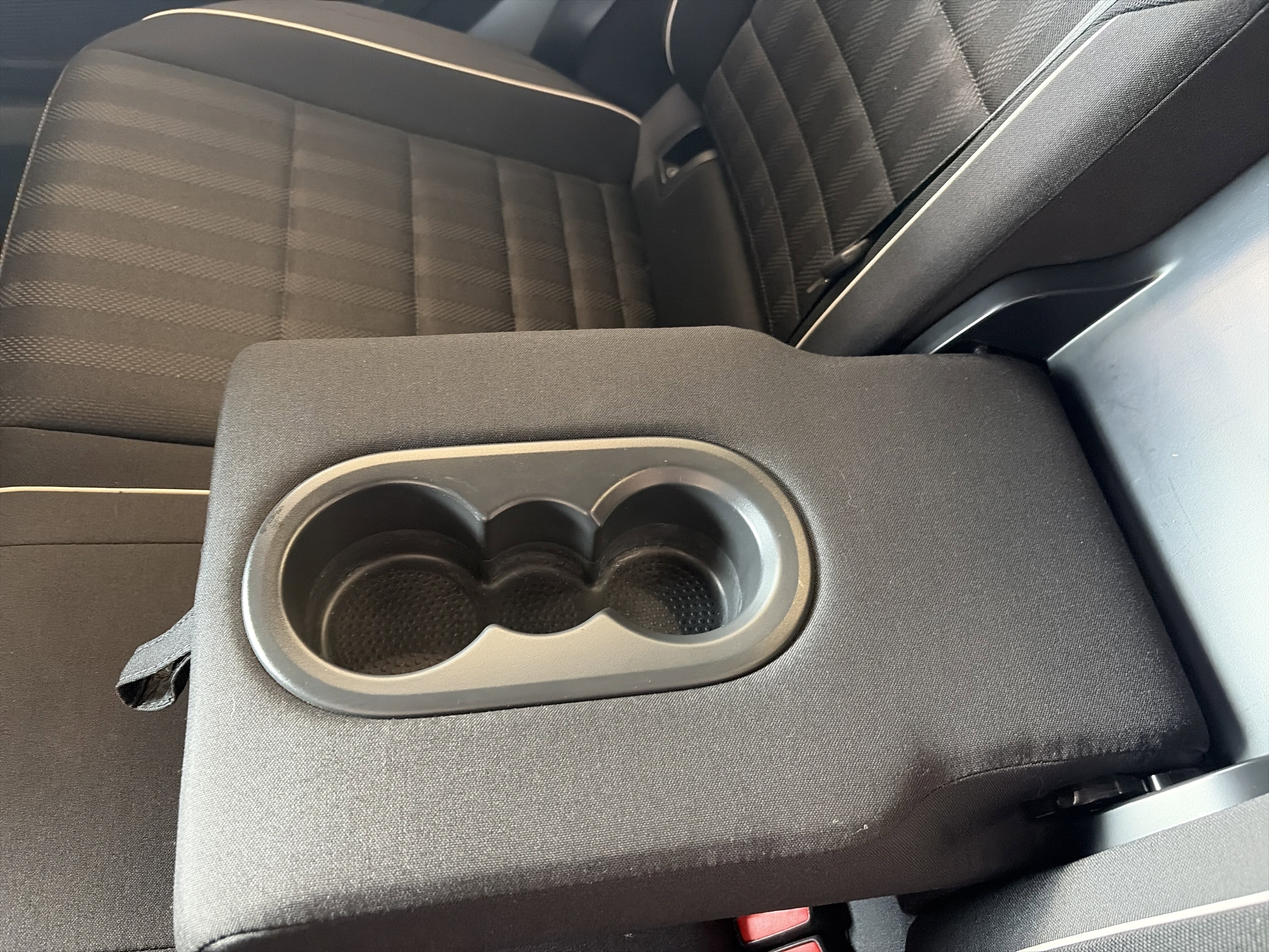 Certified 2023 Volkswagen Jetta Sport image 24