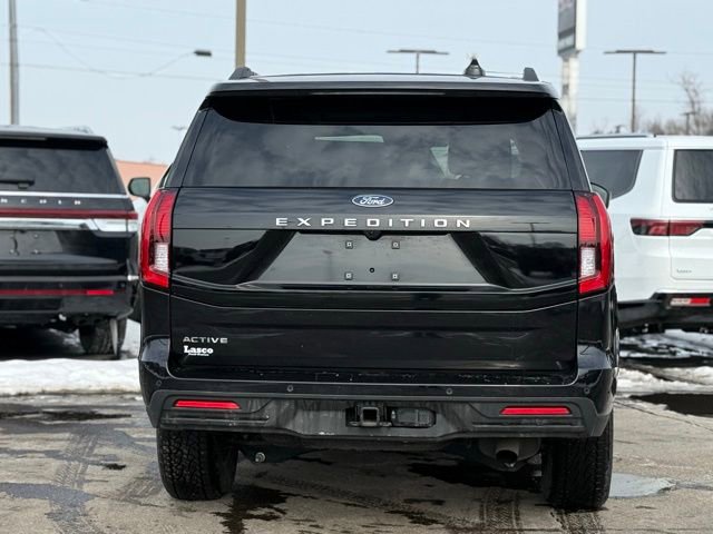 Used 2025 Ford Expedition Active image 41