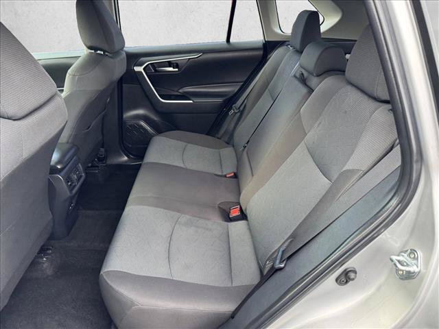 Used 2025 Toyota RAV4 XLE AWD/4WD image 17
