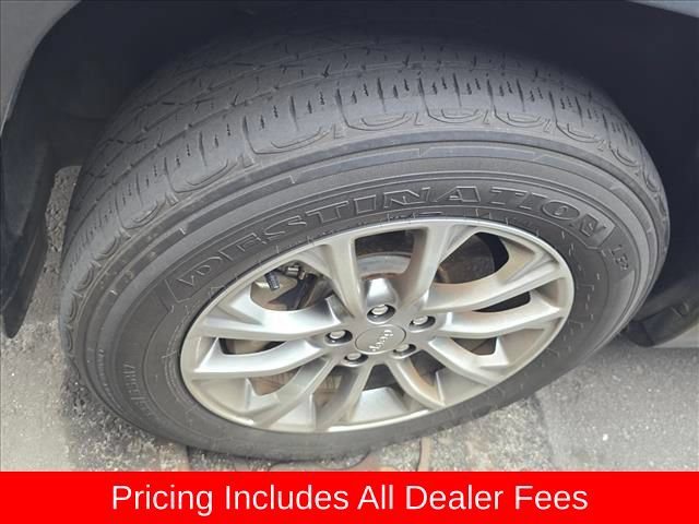 Used 2022 Jeep Cherokee Latitude Lux AWD/4WD image 4