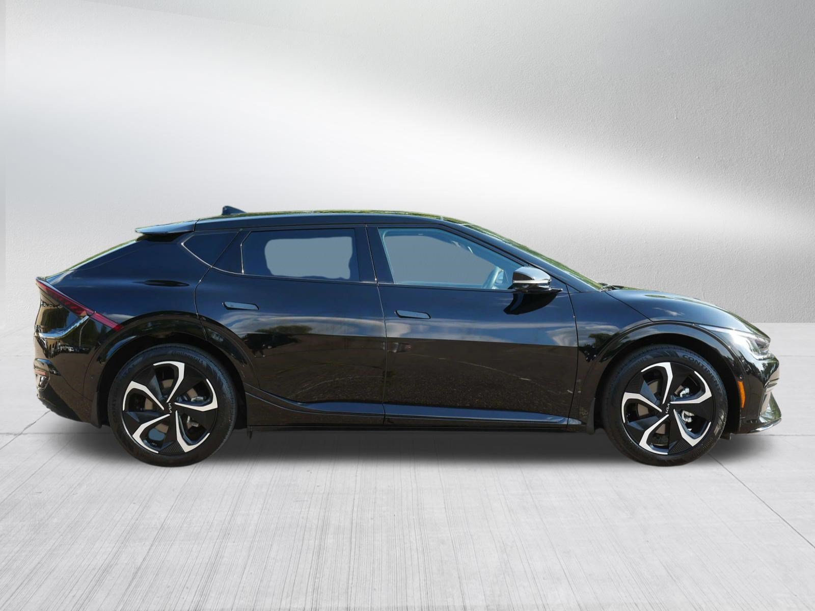 Certified 2024 Kia EV6 GT-Line AWD/4WD image 8