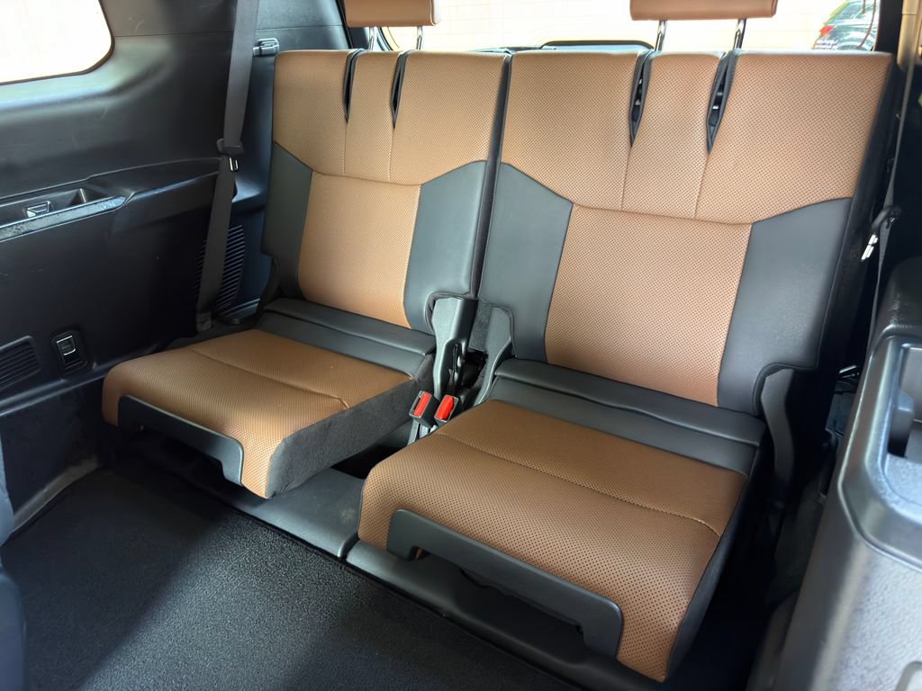 Used 2024 Lexus GX 550 w/ Accessory Package (31) AWD/4WD image 33