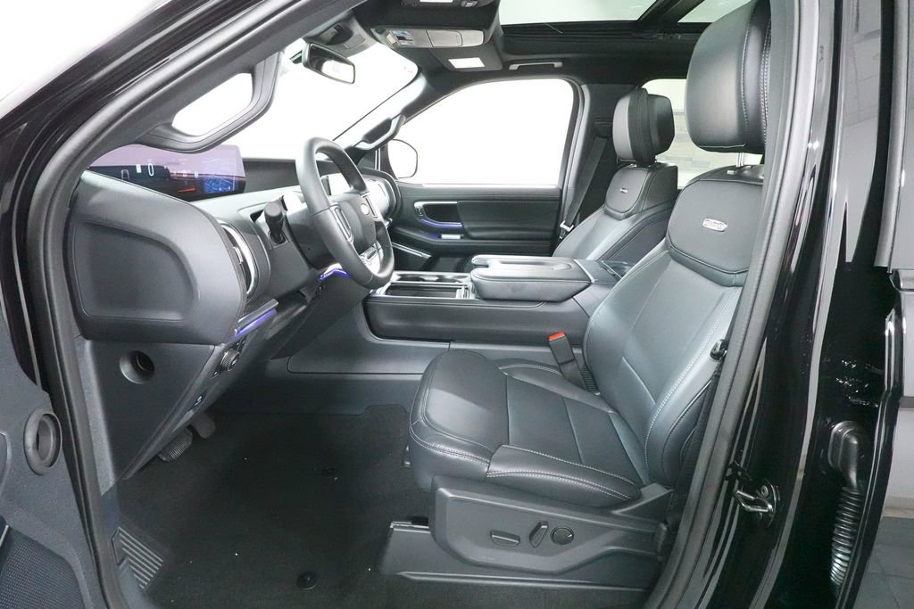 New 2026 Ford Expedition Platinum image 22
