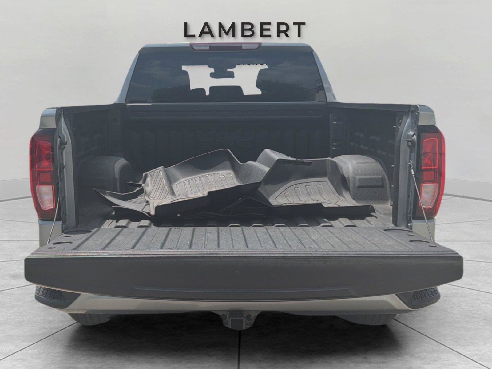 Used 2023 GMC Sierra 1500 Elevation w/ LPO, Elevation Black Package AWD/4WD image 19