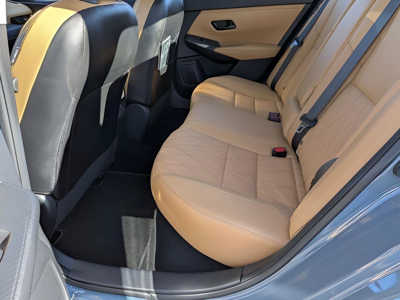 Certified 2025 Nissan Sentra SV w/ SV Premium Package FWD image 22