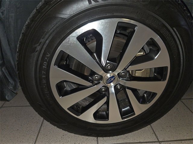 Used 2024 Subaru Outback Premium image 10