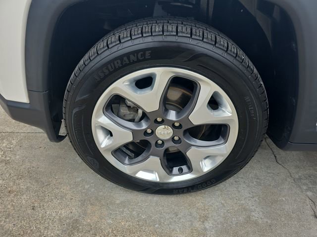 Used 2020 Jeep Compass Limited FWD image 21