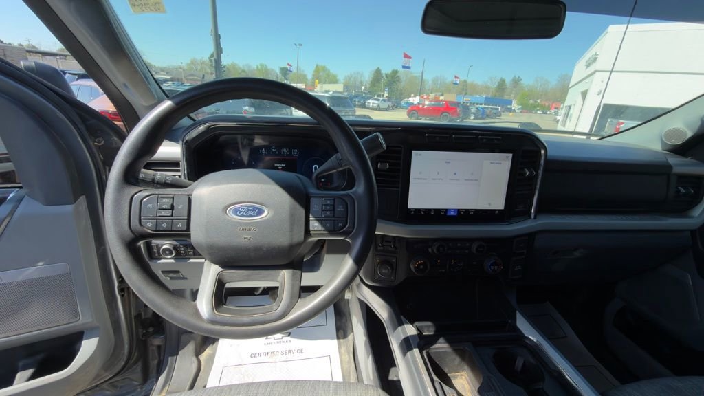 Used 2023 Ford F250 XLT w/ XLT Premium Package AWD/4WD image 9