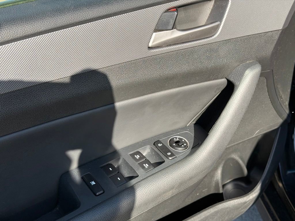 Used 2019 Hyundai Sonata SEL FWD image 10