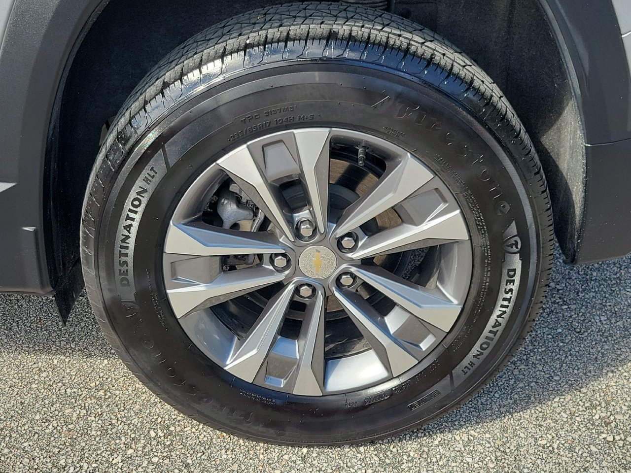 Used 2025 Chevrolet Equinox LT FWD image 5