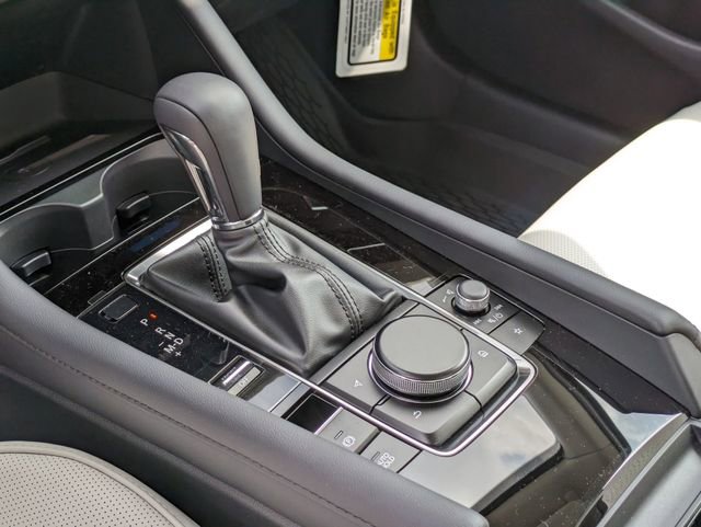 New 2025 MAZDA MAZDA3 2.5 Turbo Sedan w/Premium Plus image 24