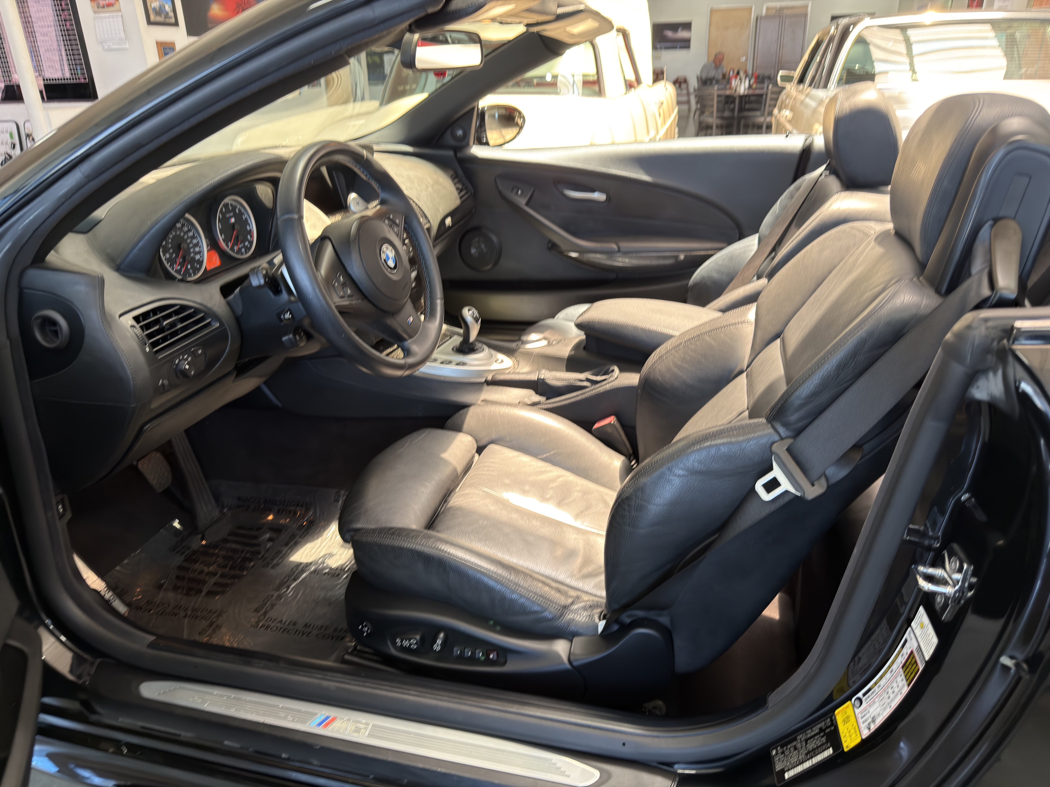 Used 2007 BMW M6 Convertible RWD image 13