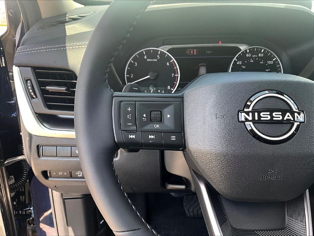 New 2026 Nissan Rogue Dark Armor AWD/4WD image 19