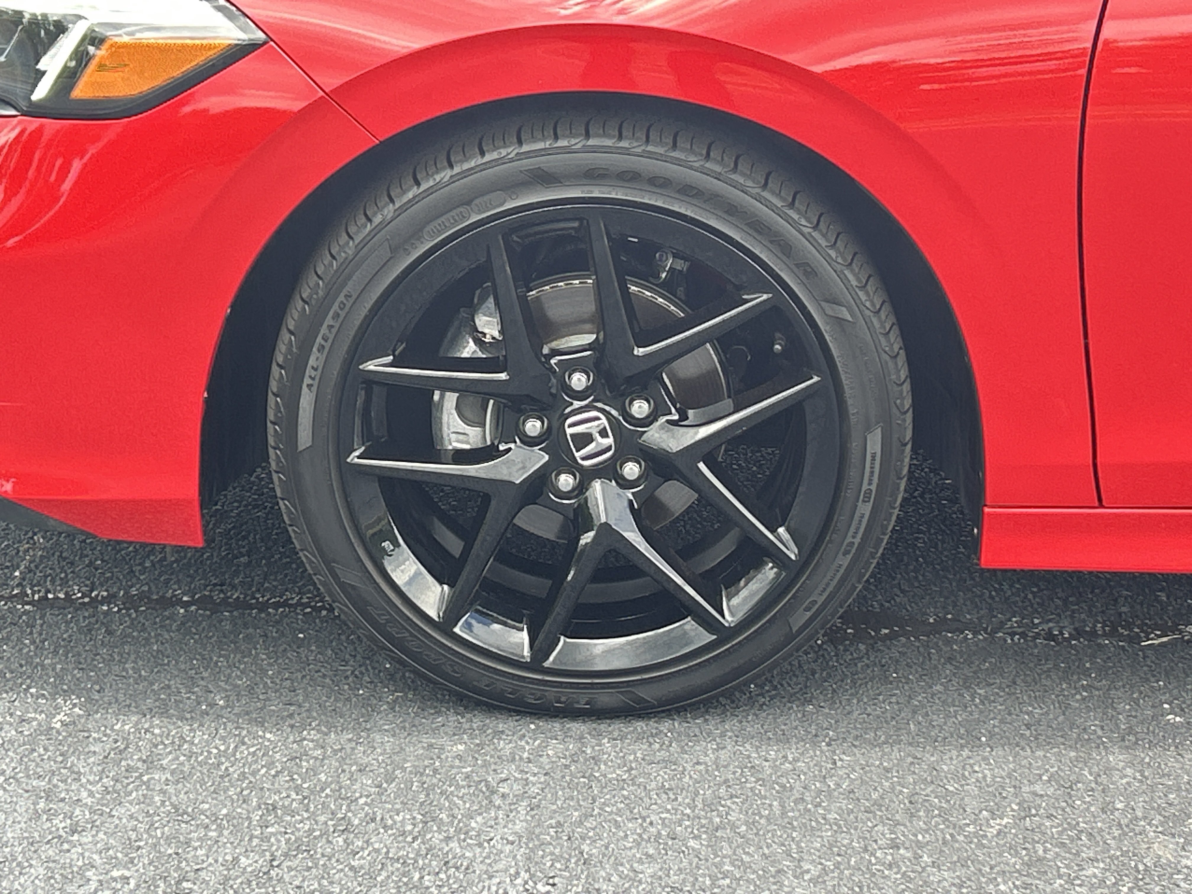 Certified 2025 Honda Civic Sport image 32