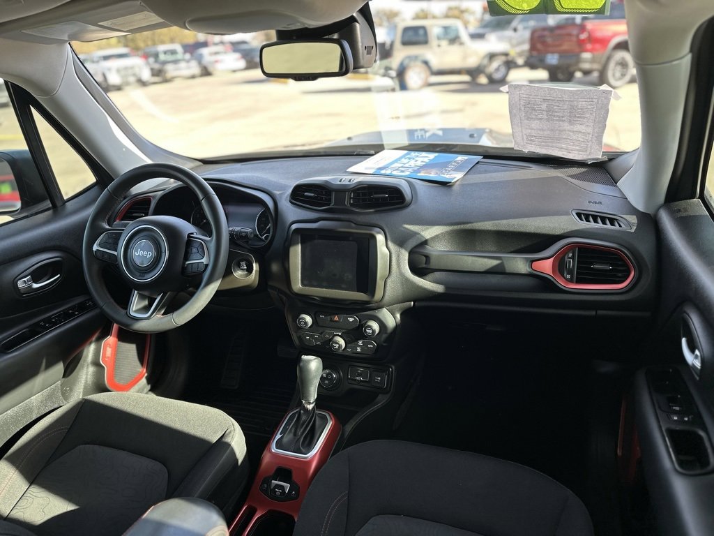 Used 2020 Jeep Renegade Trailhawk w/ UConnect 8.4 Nav Group image 16