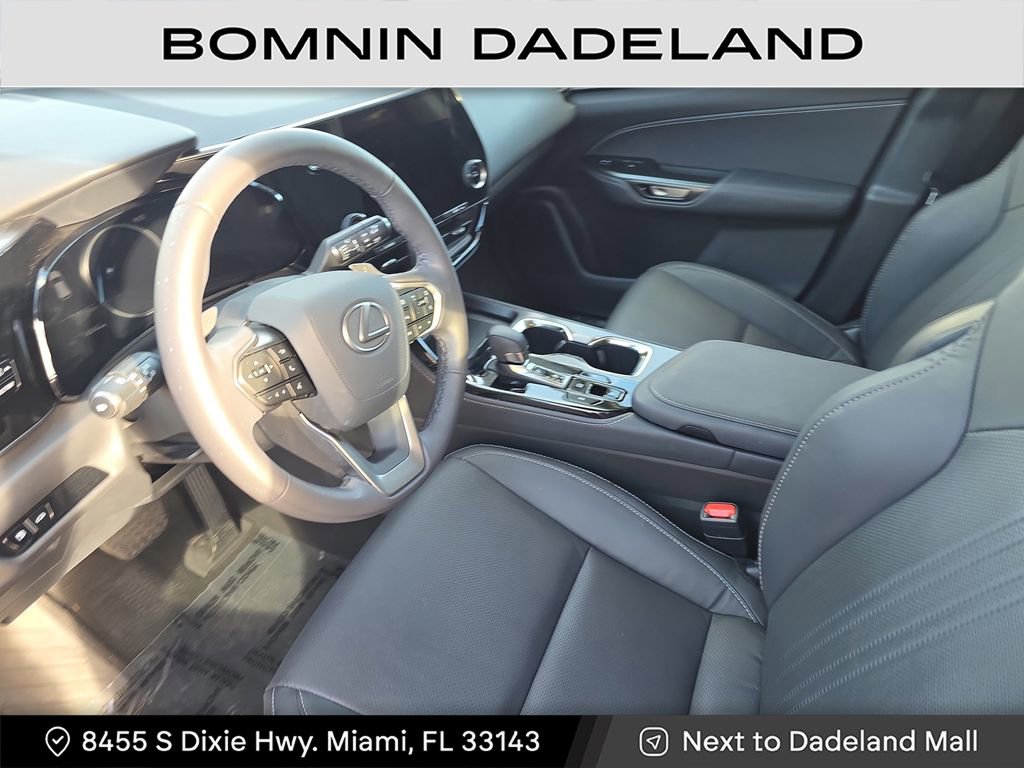 Used 2025 Lexus NX 250 250 Base image 21