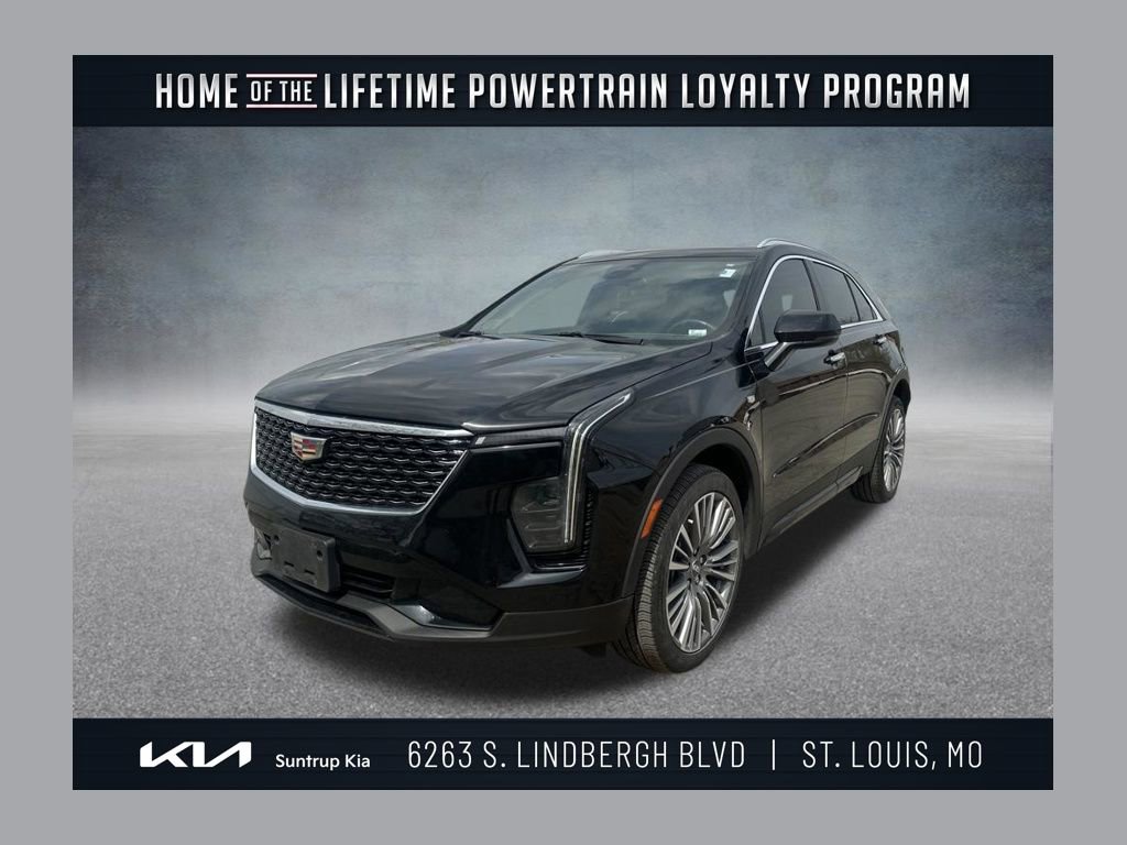 Used 2024 Cadillac XT4 Premium Luxury image 1