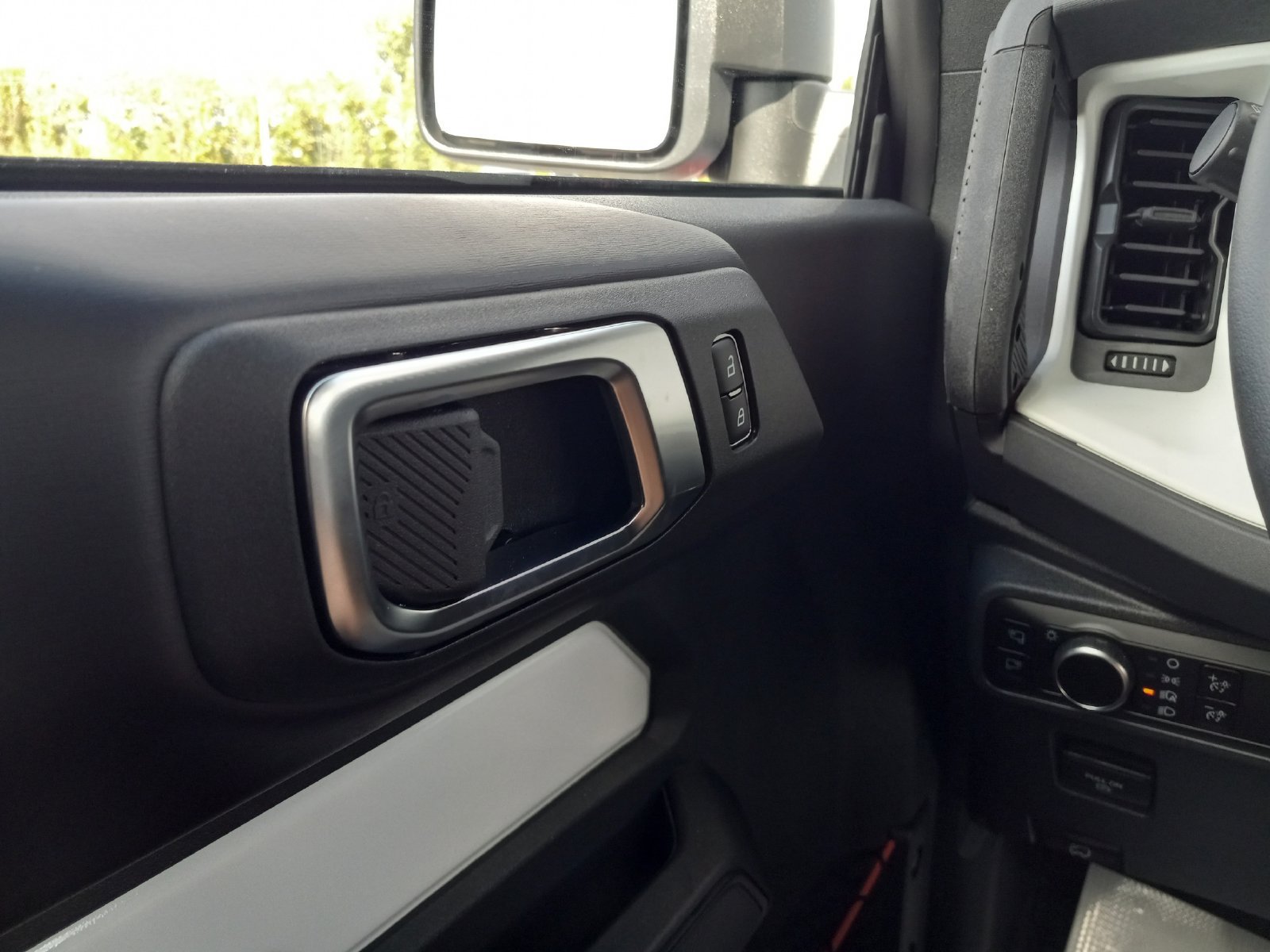 Used 2025 Ford Bronco Stroppe Edition AWD/4WD image 22
